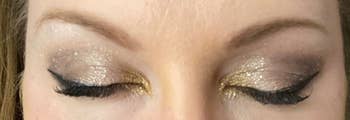 Reviewer wearing the glitter palette in type 5 on their lids