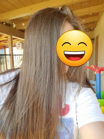 another reviewer with straightened, frizz-free hair