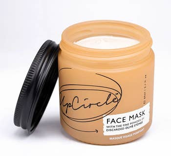 tub of the face mask