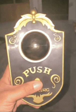 39 Spooky Outdoor Halloween Decorations For 2025