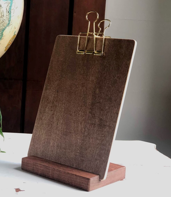 side view of the clipboard