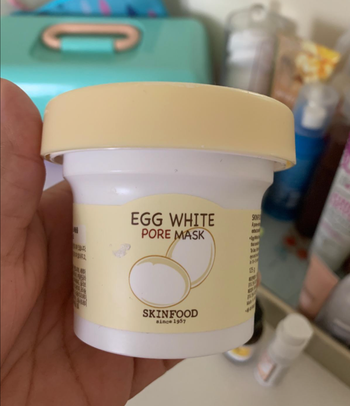 Reviewer image of the small container 