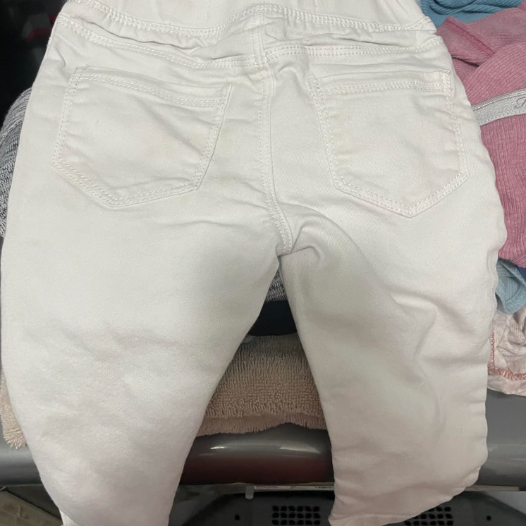 same pants without stain