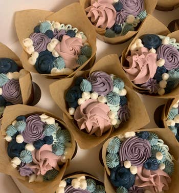 reviewer floral cupcakes