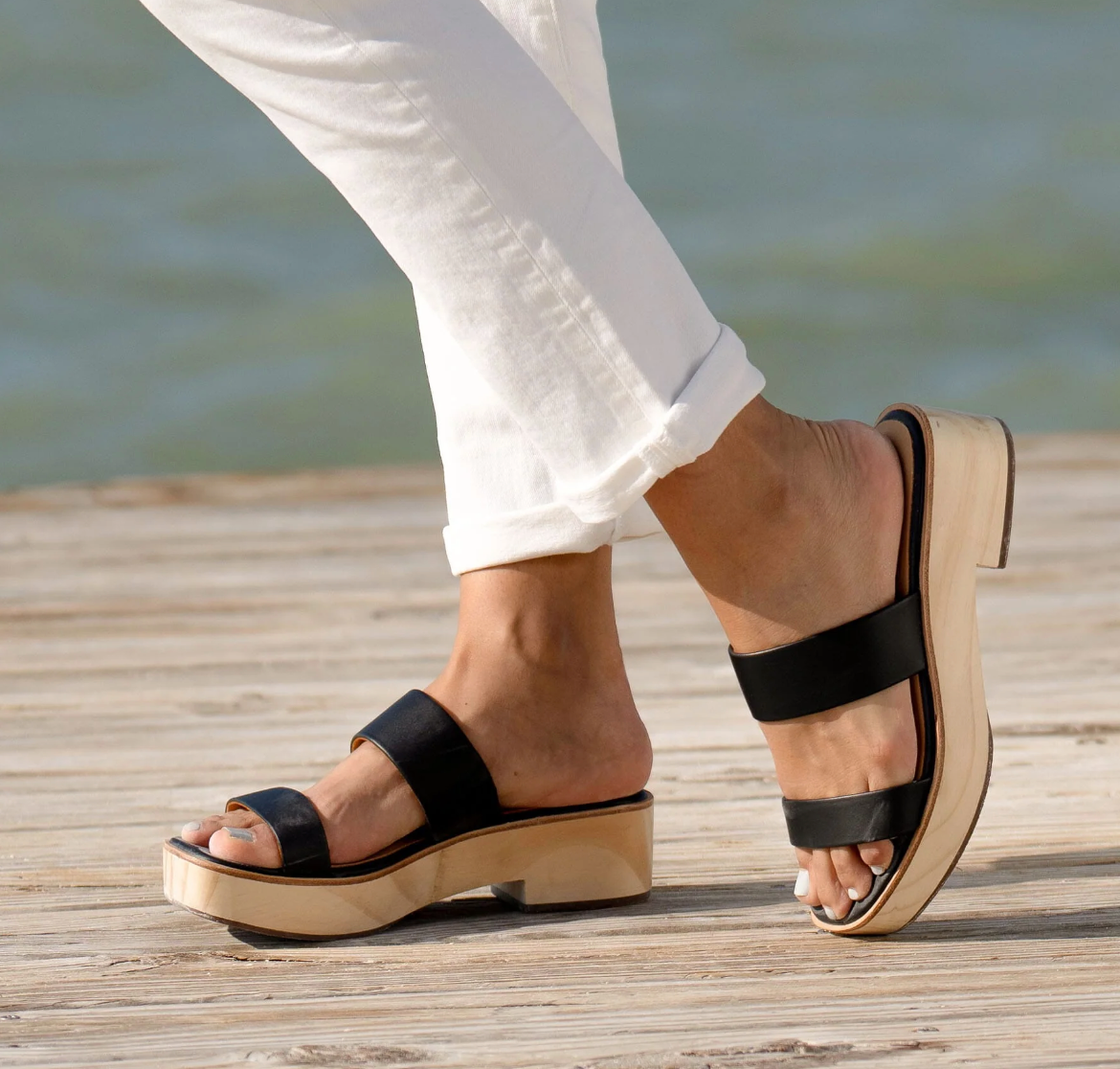 22 Stunning Pairs Of Sandals