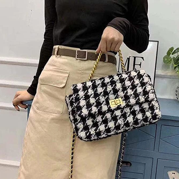 Chanel 19 tweed houndstooth maxi ~ will it continue to appreciate? : r/ chanel