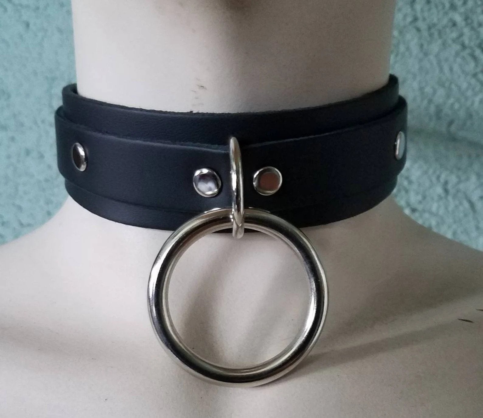 black leather collar