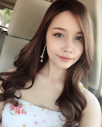 reviewer with poreless looking skin after applying the primer under makeup