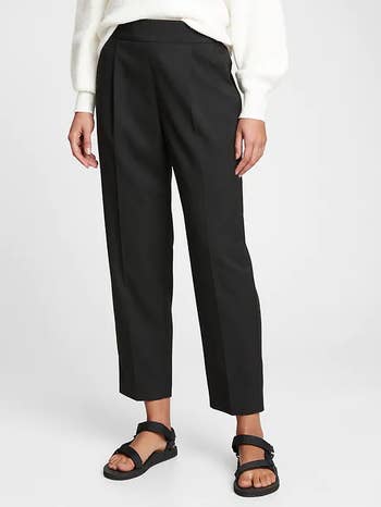 31 Comfy Pairs Of Pants Still Appropriate For Work 2022