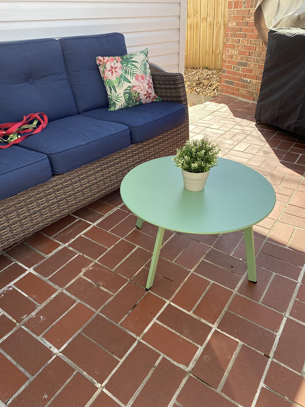 another reviewer's sage green coffee table