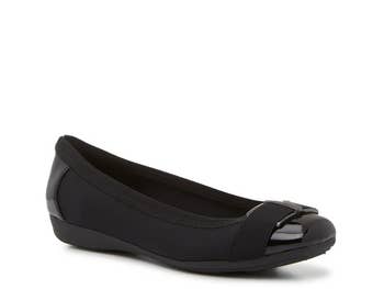 Black ballet level  with a shiny headdress  toed  and decorative strap