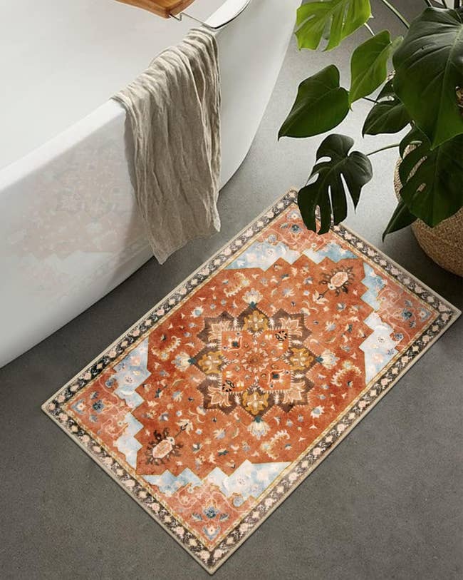 vintage-looking rust bath mat