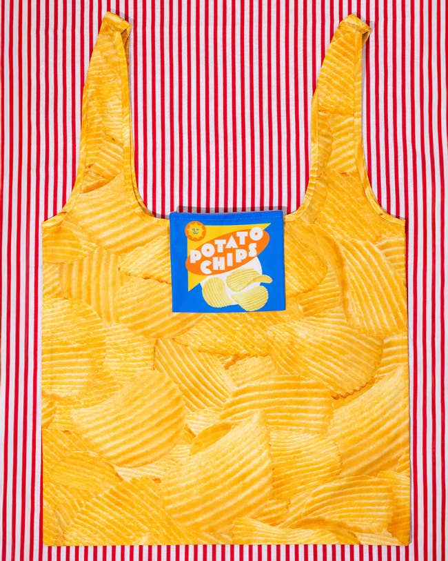 Reusable container with a murphy chips people and a mock chips packaging