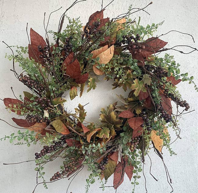 natural wreath with leaves and plants 