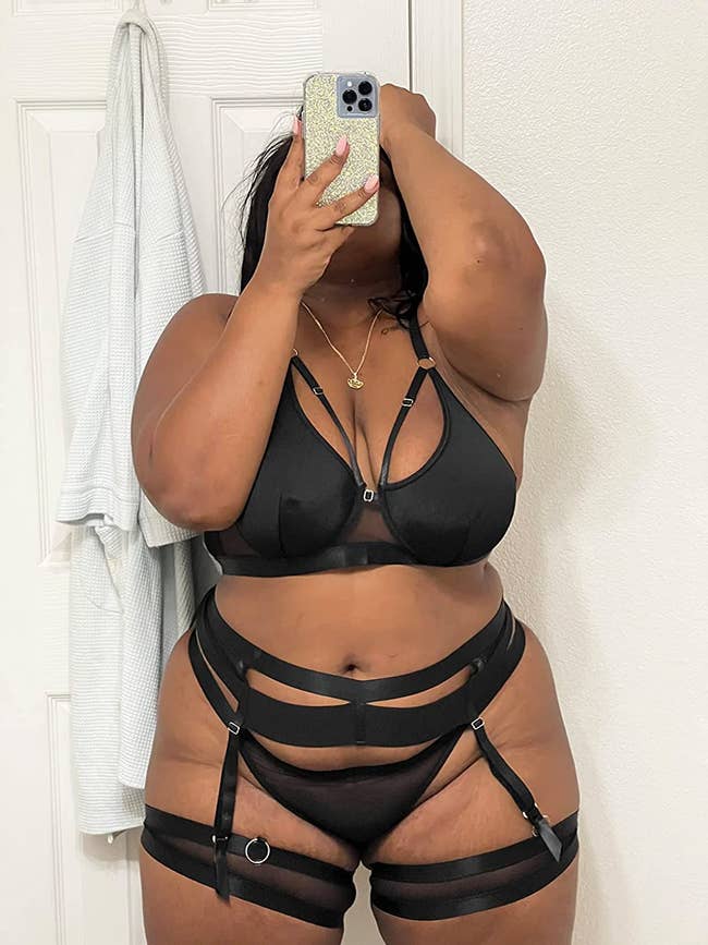 27 Lingerie Pieces Your Partner Will Love On V-Day 27 Lingerie Pieces Your Partner Will Love On V-Day