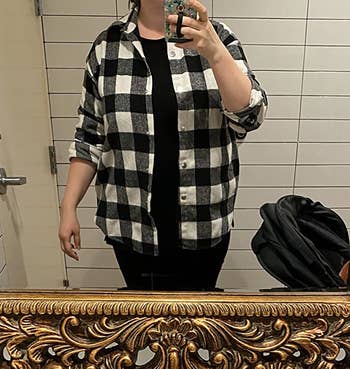 reviewer mirror bathroom selfie wearing black and white plaid shacket