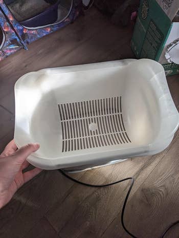 Top down view of the sifter box