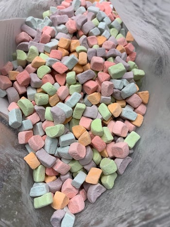 up close shot of the colorful marshmallows