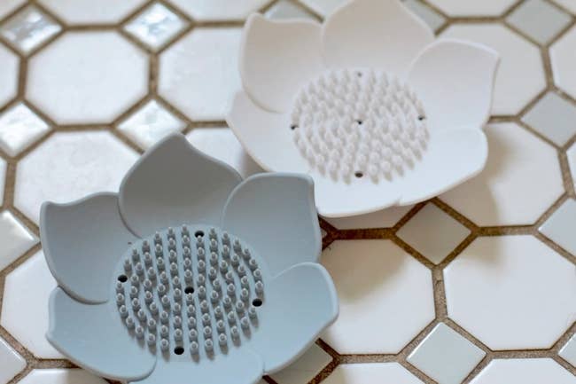 two flower-shaped steamer trays