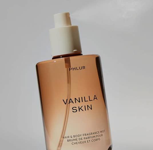 Phlur's Vanilla Skin fragrance mist