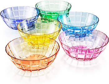 the three colorful bowls