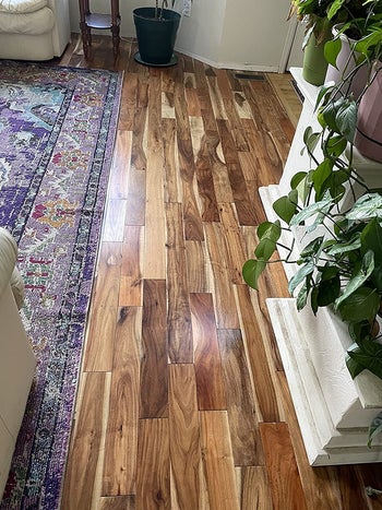 a reviewer's sparkling clean wood floor