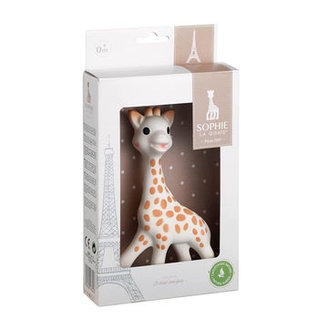 The giraffe teether in a box