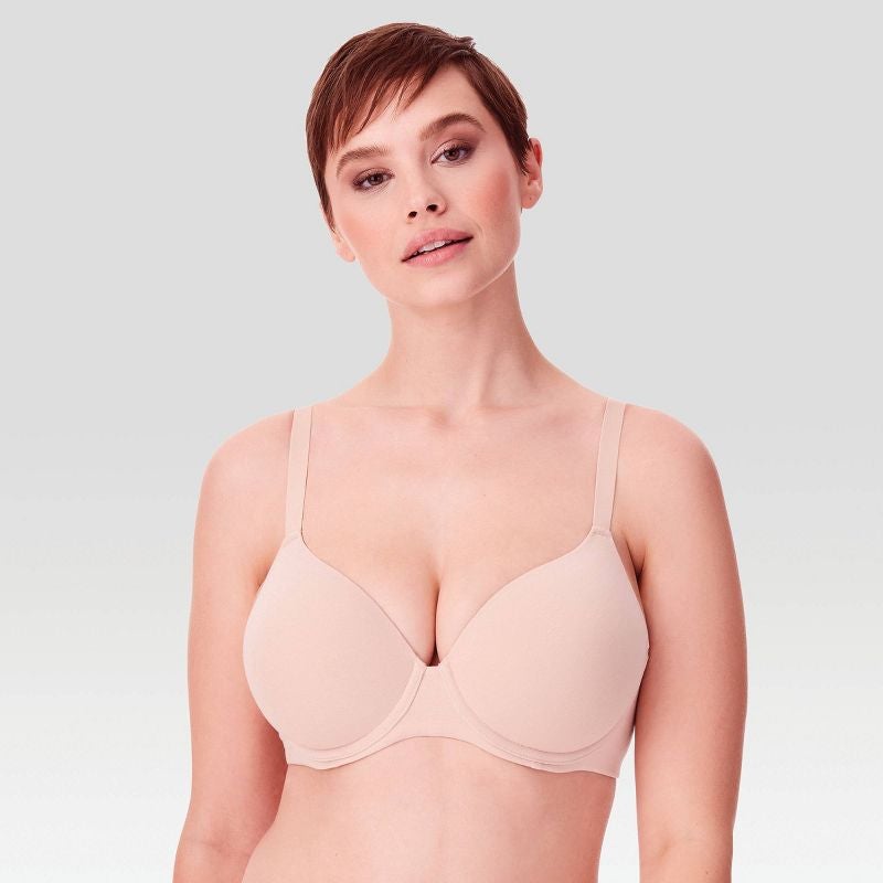I'm a trained bra fitting expert - the best colors to wear under a white  shirt (and it's not just nude that's invisible)