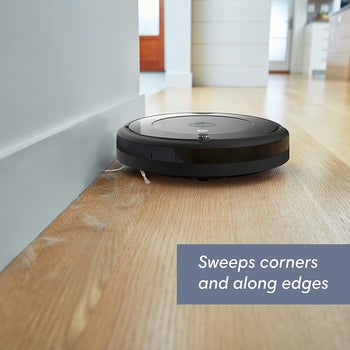 graphic displaying that the roomba can sweep corners and along edges