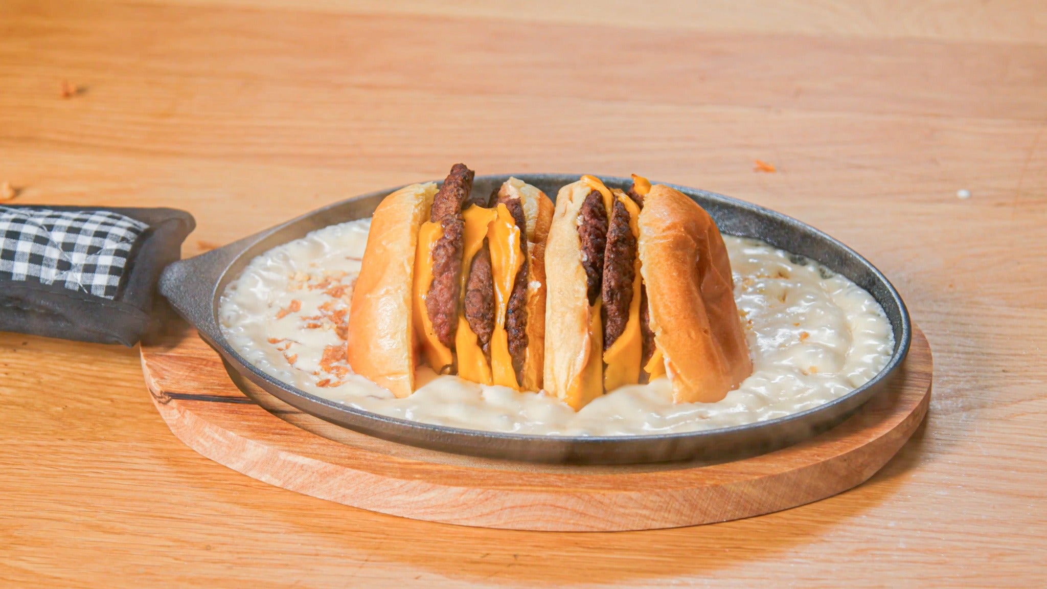 Sizzling Cheeseburger