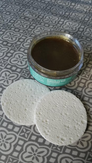 the jar with the two included sponges