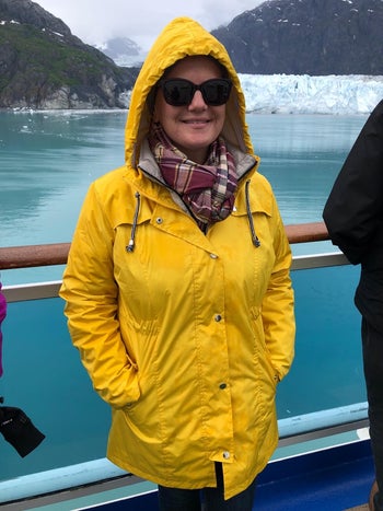 a reviewer wearing a yellow raincoat