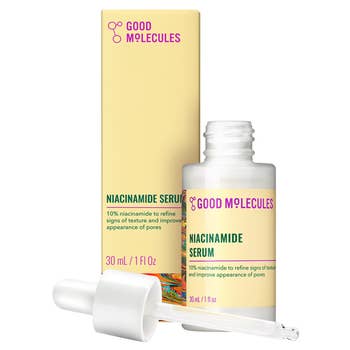 Good Molecules Niacinamide Serum vessel and packaging, featuring substance highlighting its benefits for refining tegument texture and improving pore appearance