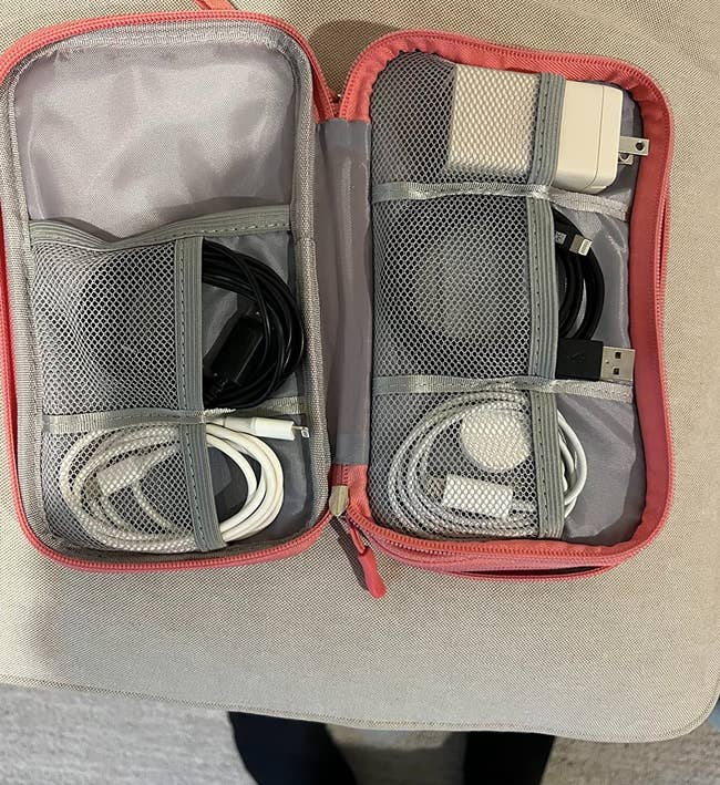 Electronic cords neatly placed in the pockets inside the bag