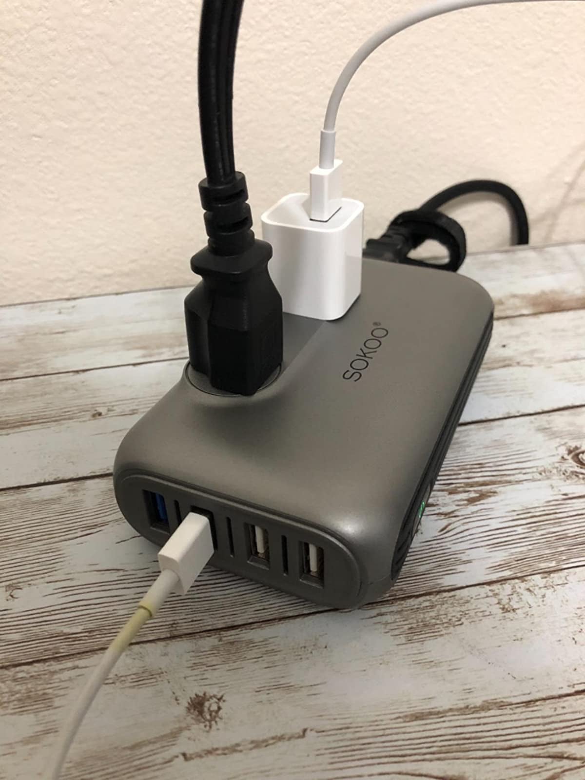 reviewer photo of the power converter