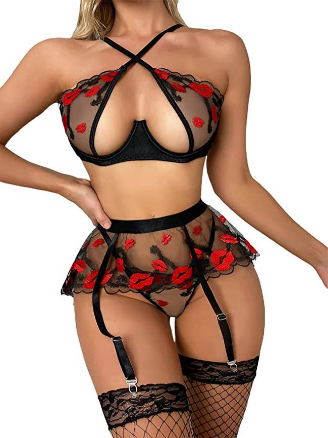 27 Lingerie Pieces Your Partner Will Love On V-Day 27 Lingerie Pieces Your Partner Will Love On V-Day