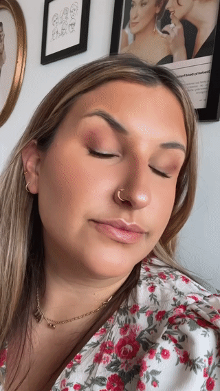 gif of Ali showing lashes with mascara on