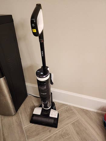 The vacuum/mop