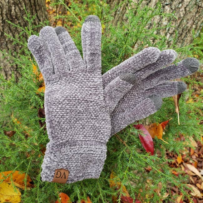 reviewer photo of the gloves in gray