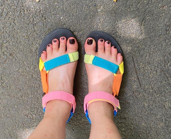 comfortable all day walking shoes