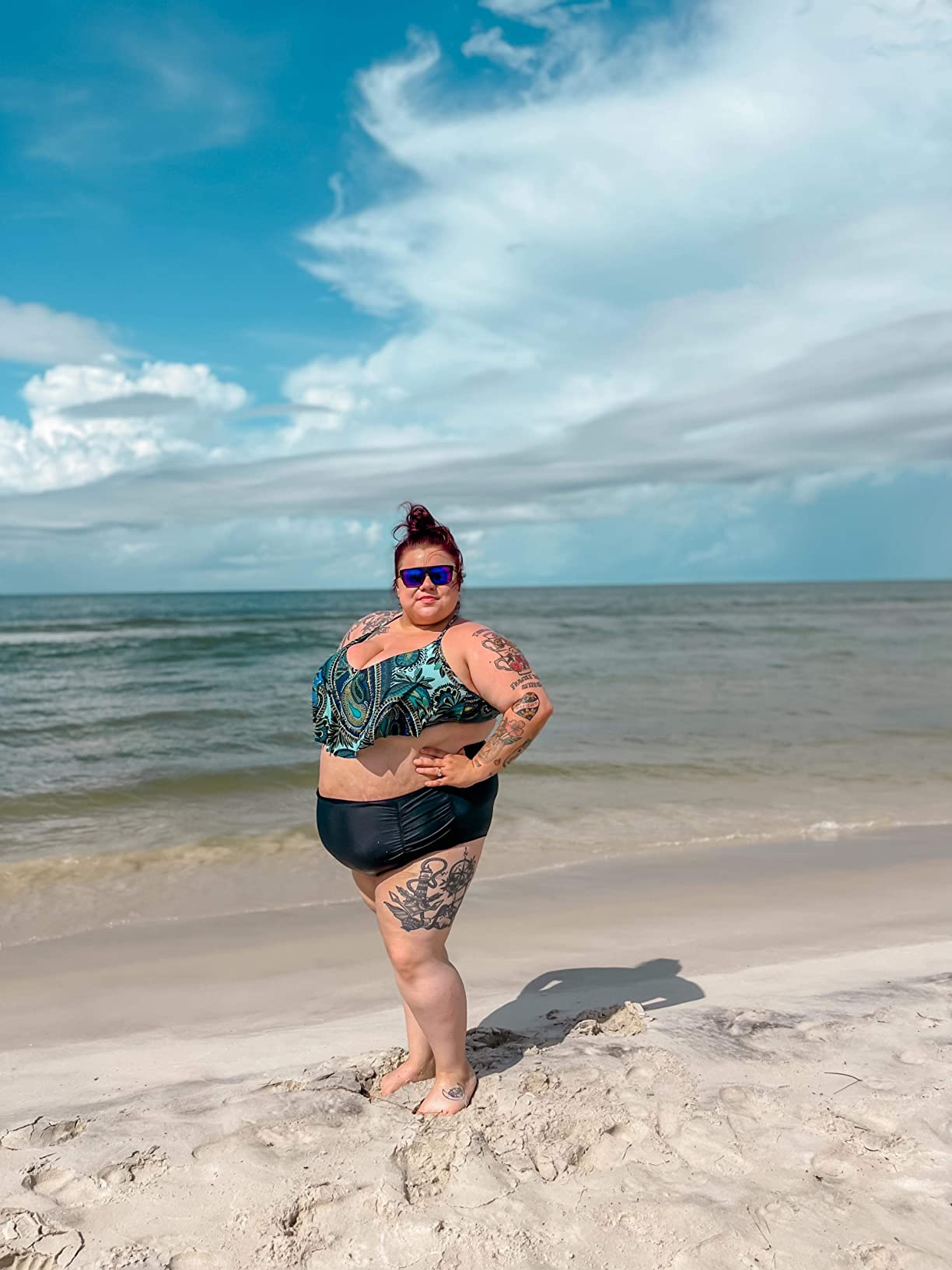 reviewer wearing the achromatic  bottoms