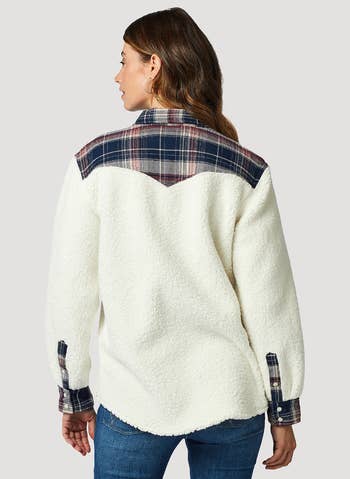model showcasing back of sherpa shirt jacket