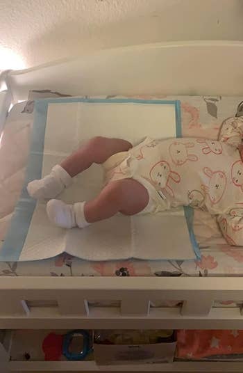 a reviewer's babe connected a changing pad with the disposable pad implicit it