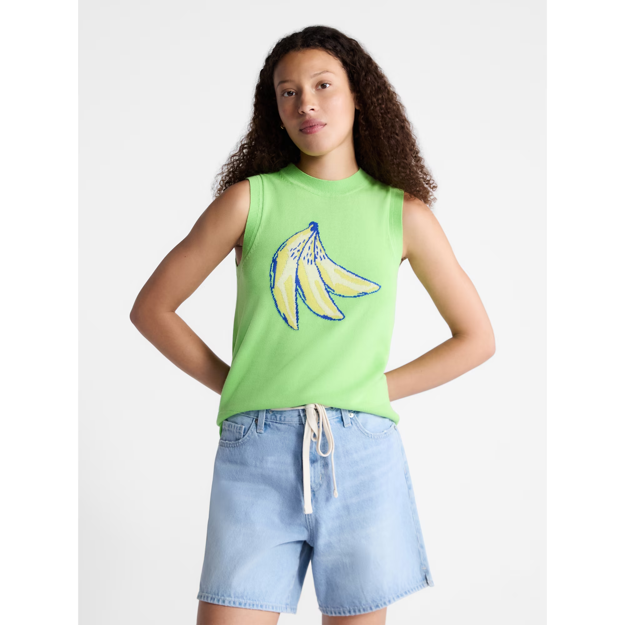 A adjacent  up   of a exemplary  wearing the top
