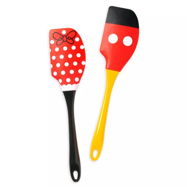 Mickey and Minnie spatula set