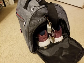 reviewer photo showing shoe compartment
