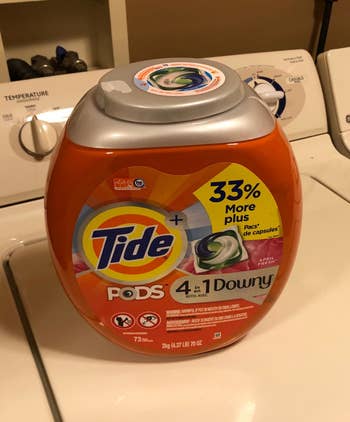 reviewer image of tide pod package