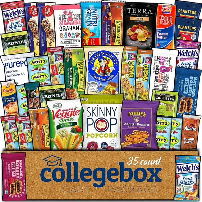 photo of the various snacks in the box
