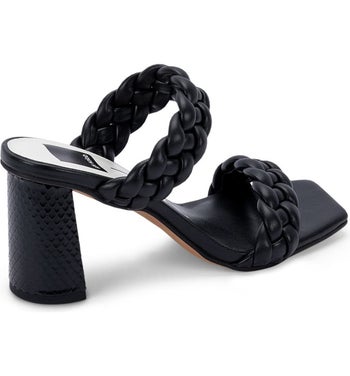 the heeled sandals in black