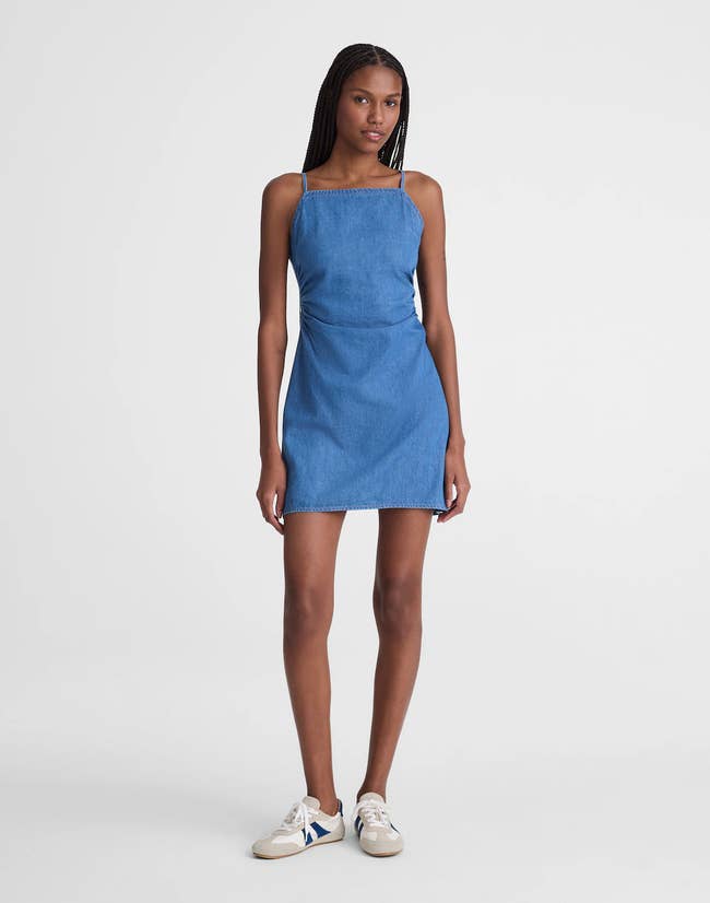 31 Dresses For Showing Your Legs Off